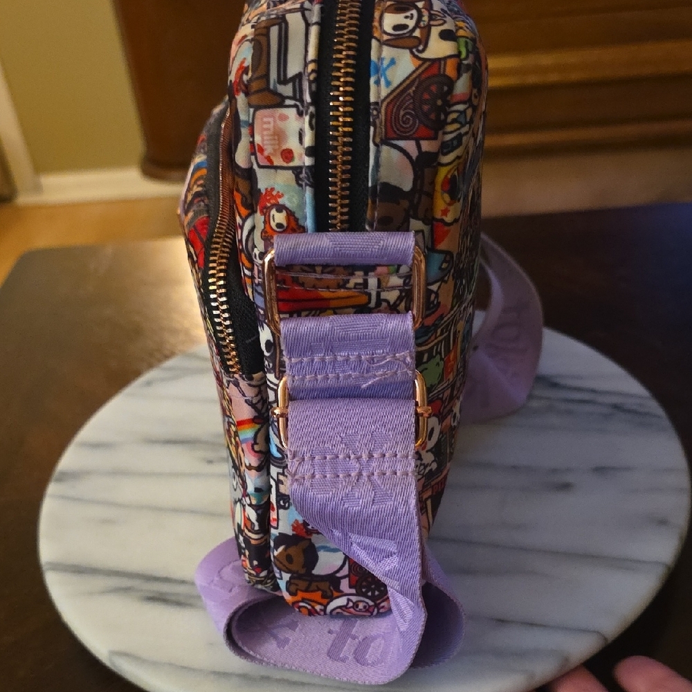 Tokidoki Crossbody Bag with Purple Strap ๐ - Picture 4 of 16